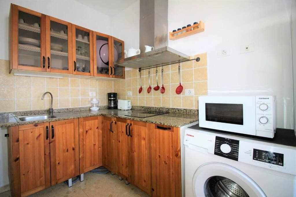 エル・ゴルフォ Casa Alejandra Con Terraza Y Barbacoaヴィラ エクステリア 写真
