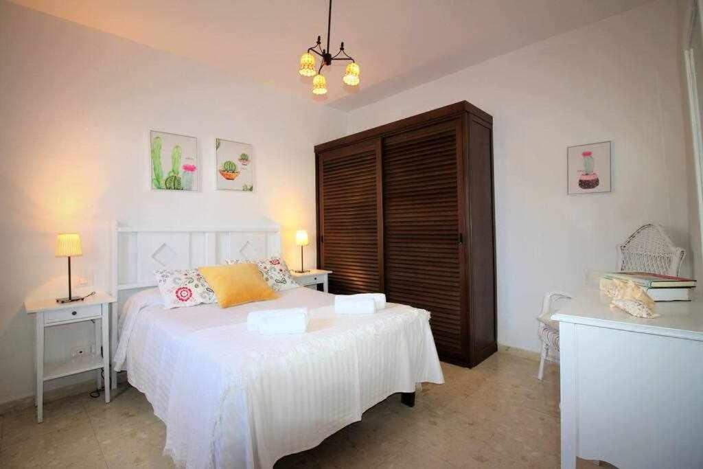エル・ゴルフォ Casa Alejandra Con Terraza Y Barbacoaヴィラ エクステリア 写真
